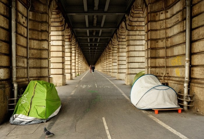 homeless tents on street road